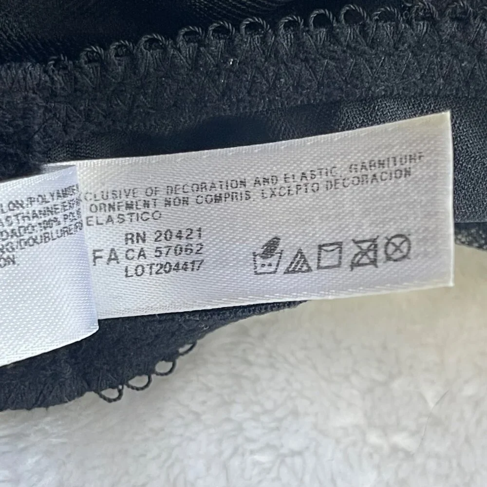 Wacoal Underwire‎ Bra Women's Size 36D Black Polka Dot Semi Sheer Full Coverage